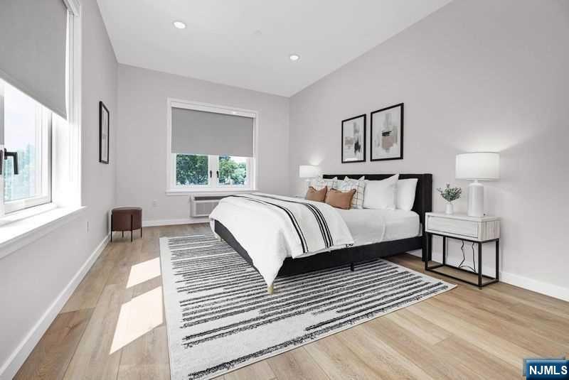 51 Queen Anne Road 406