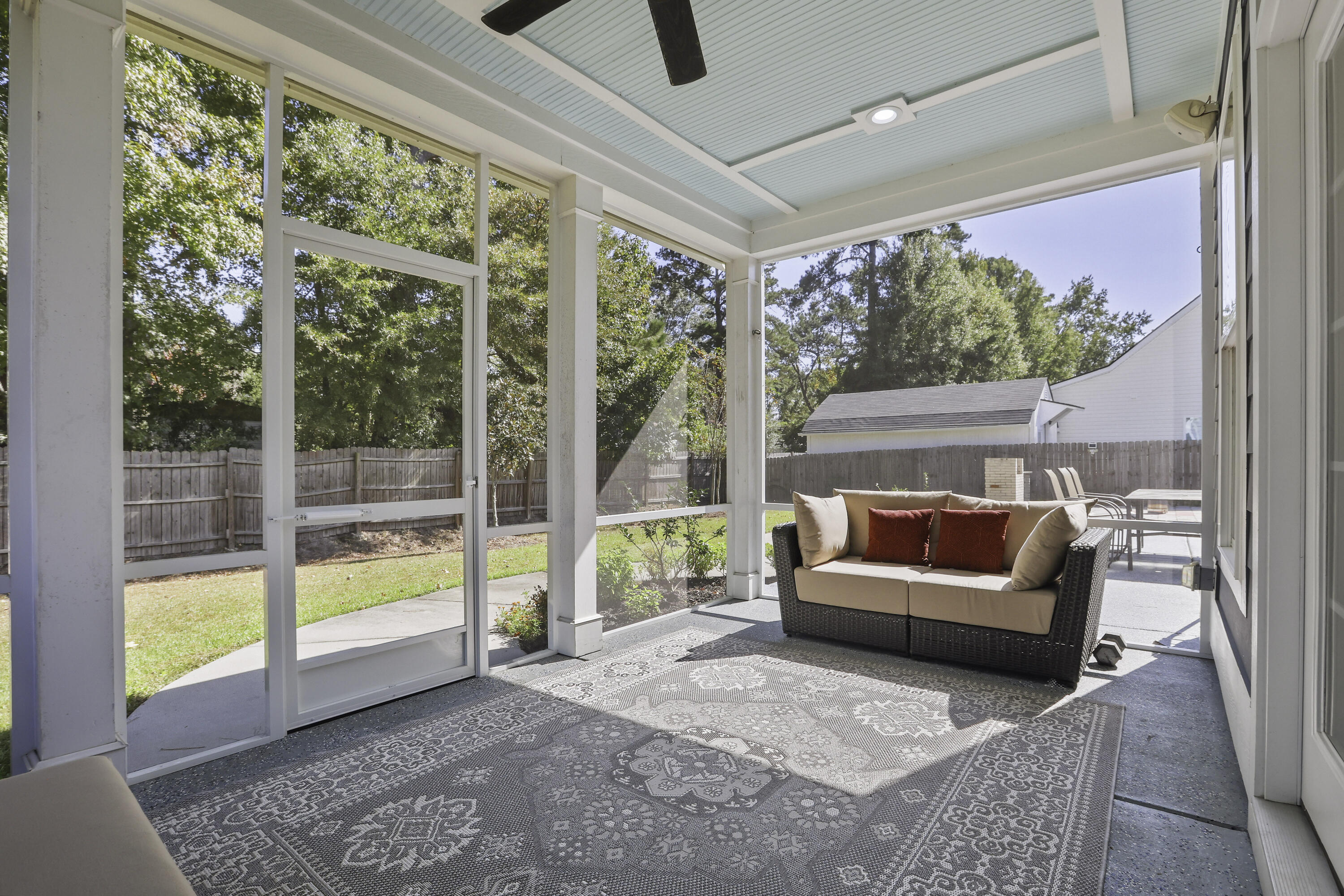 206 Samantha Way