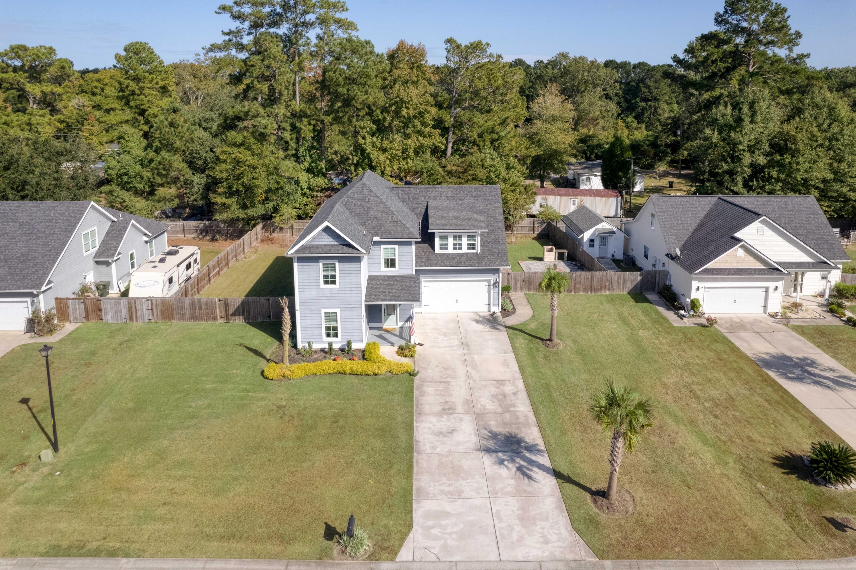 206 Samantha Way