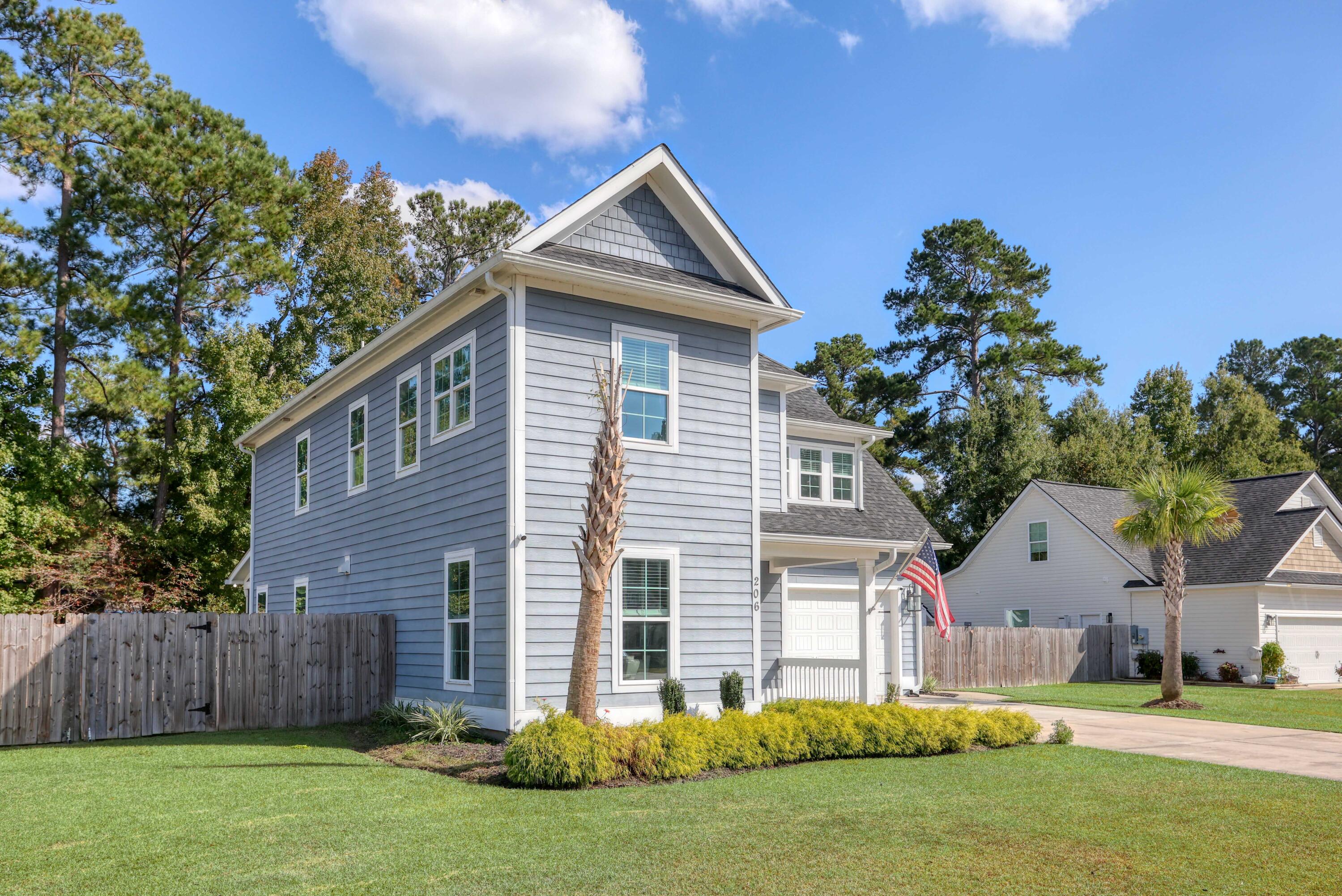 206 Samantha Way