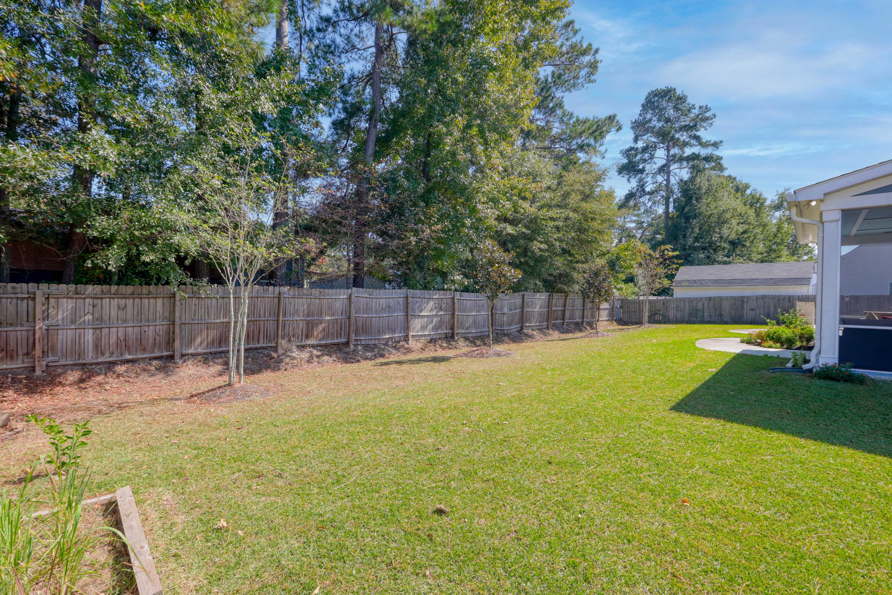 206 Samantha Way
