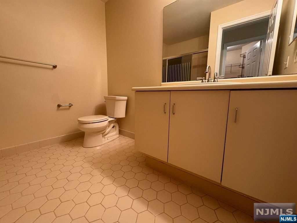 1038 Cambridge Court