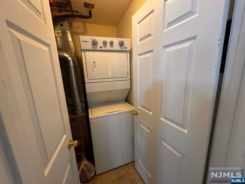 1038 Cambridge Court