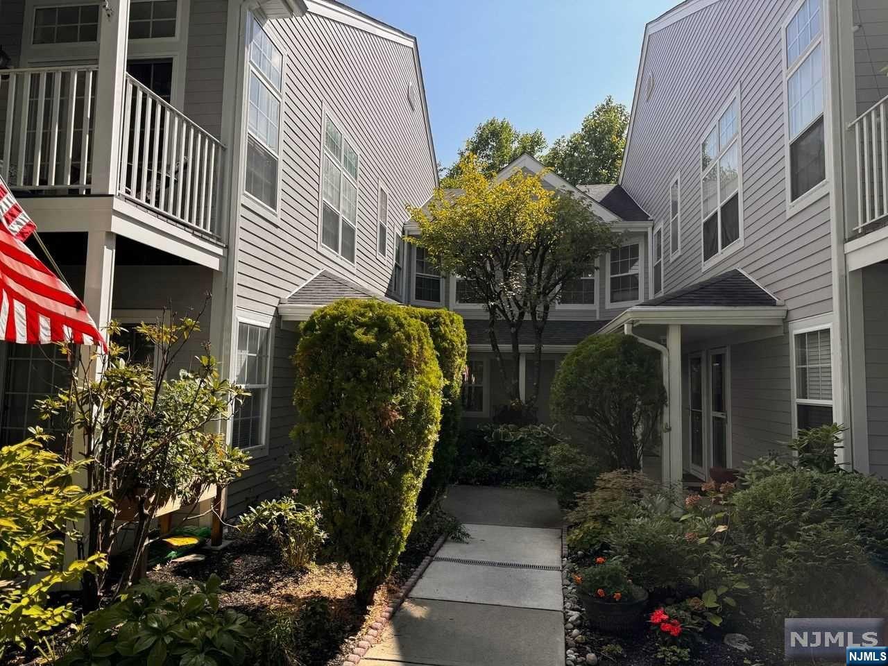 1038 Cambridge Court