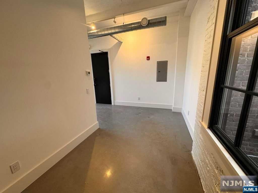 231 Dock Road 2A