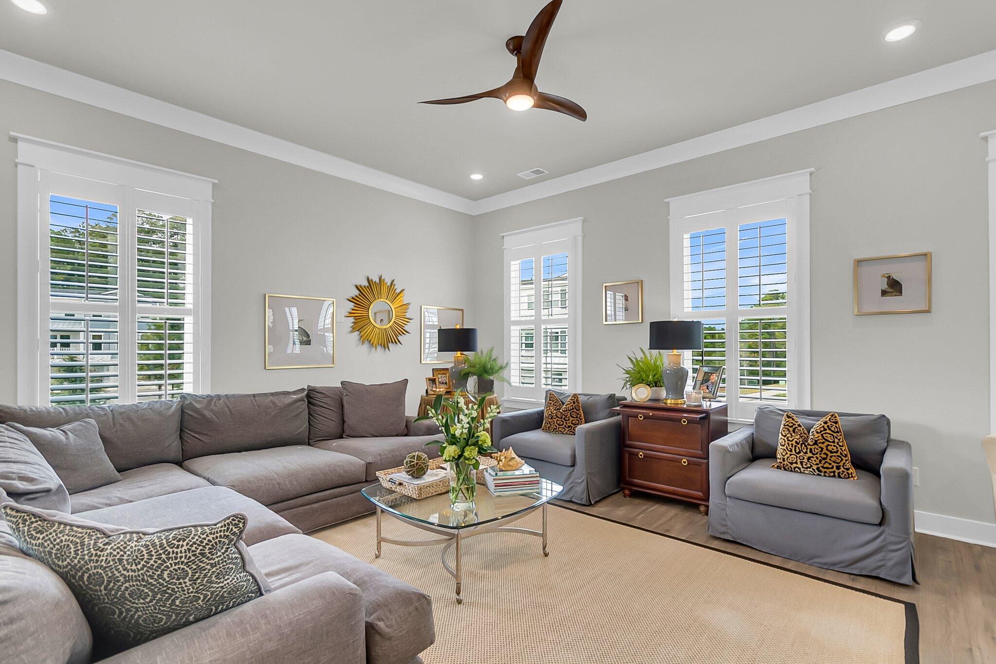 806 Kings Oak Court # 8