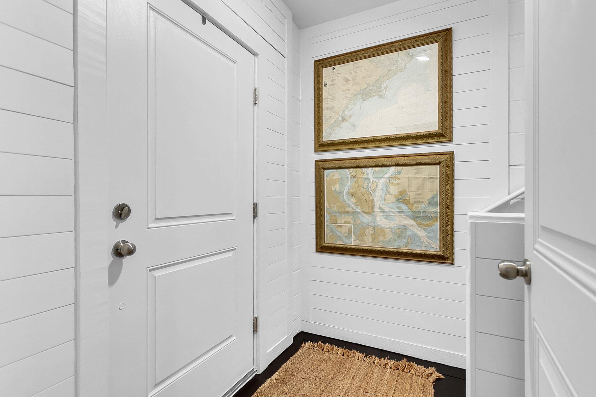 806 Kings Oak Court # 8