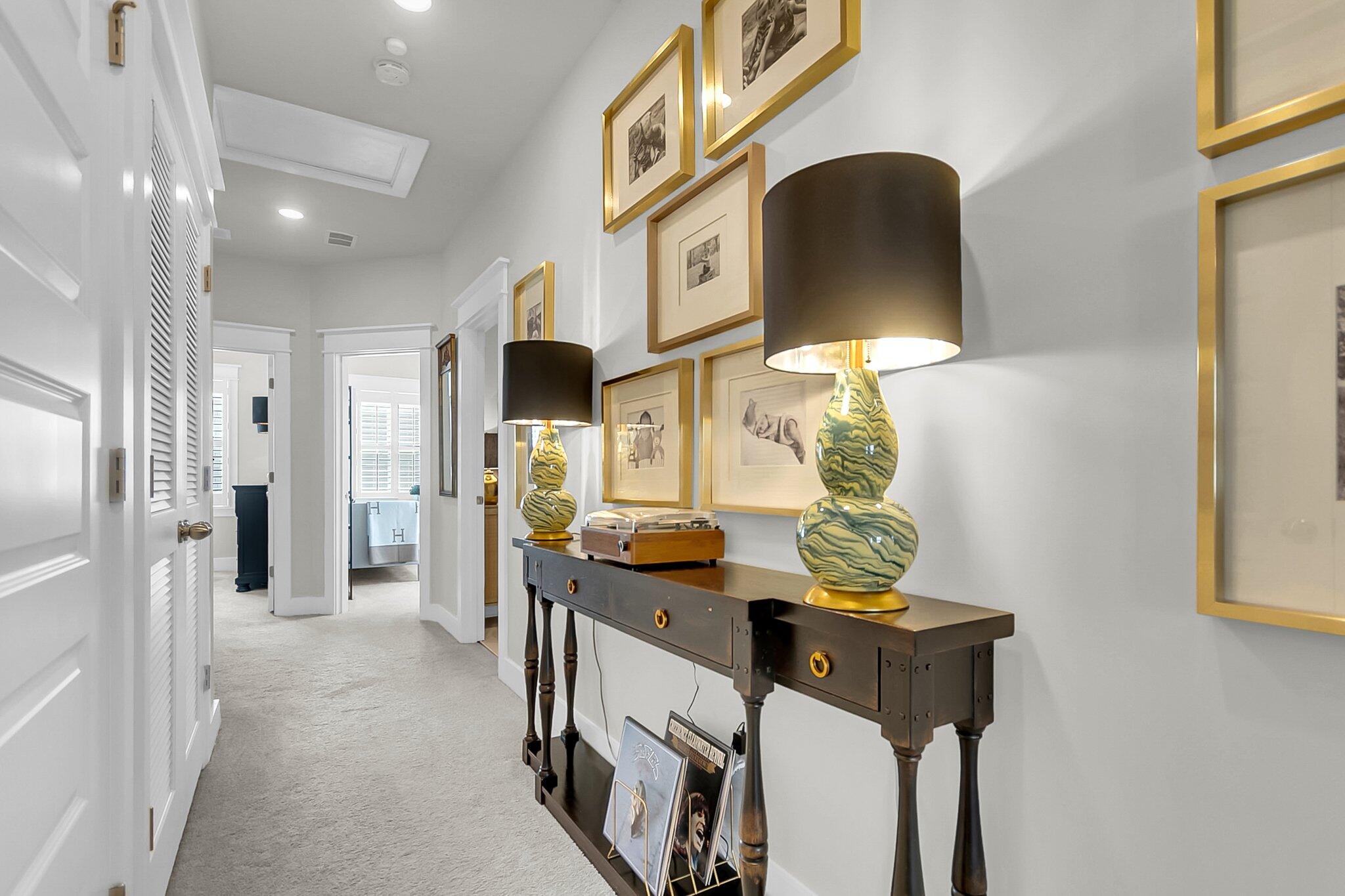 806 Kings Oak Court # 8