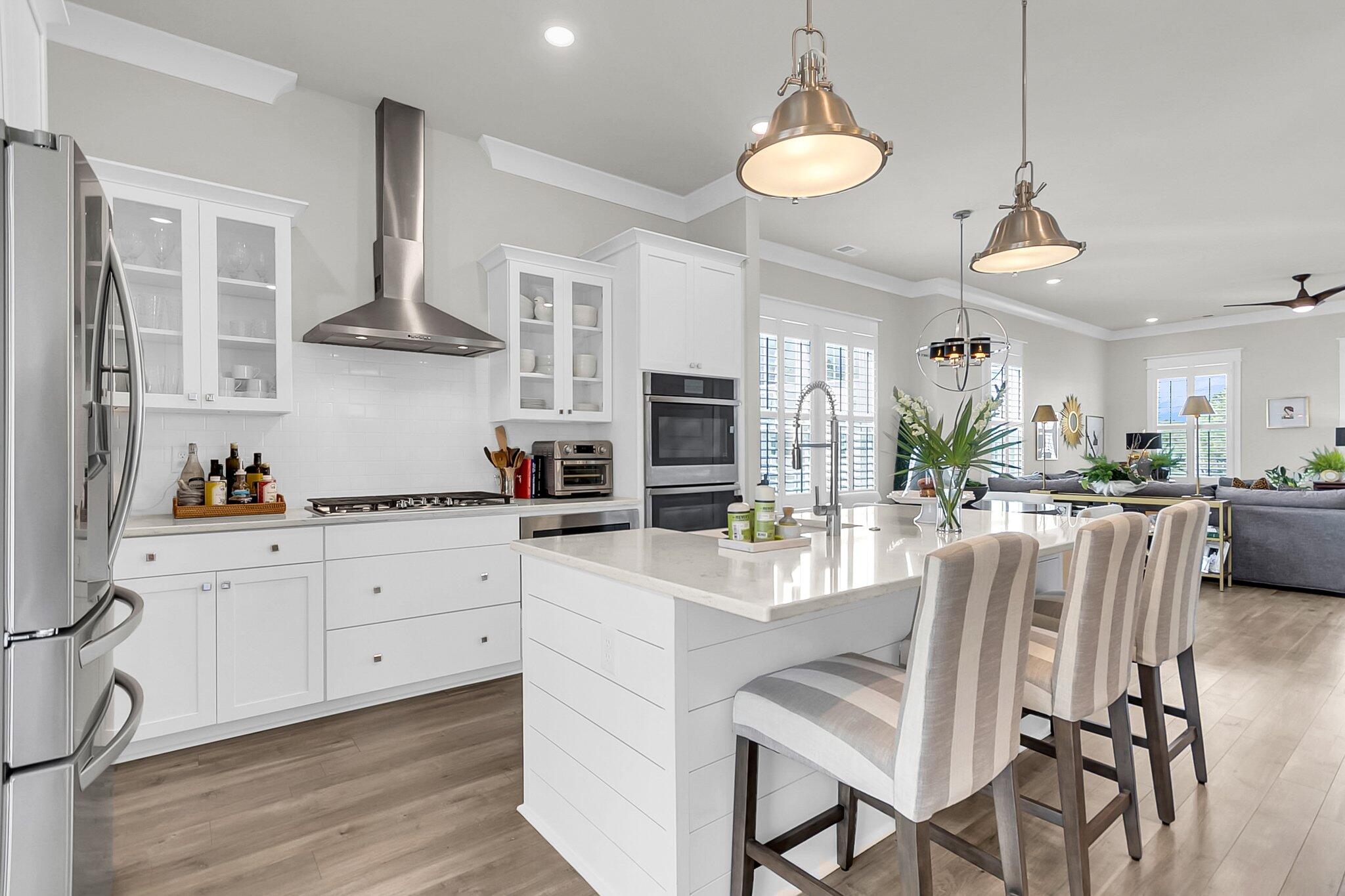 806 Kings Oak Court # 8