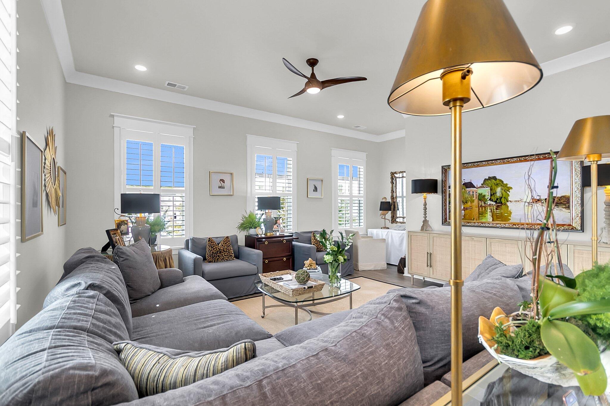 806 Kings Oak Court # 8