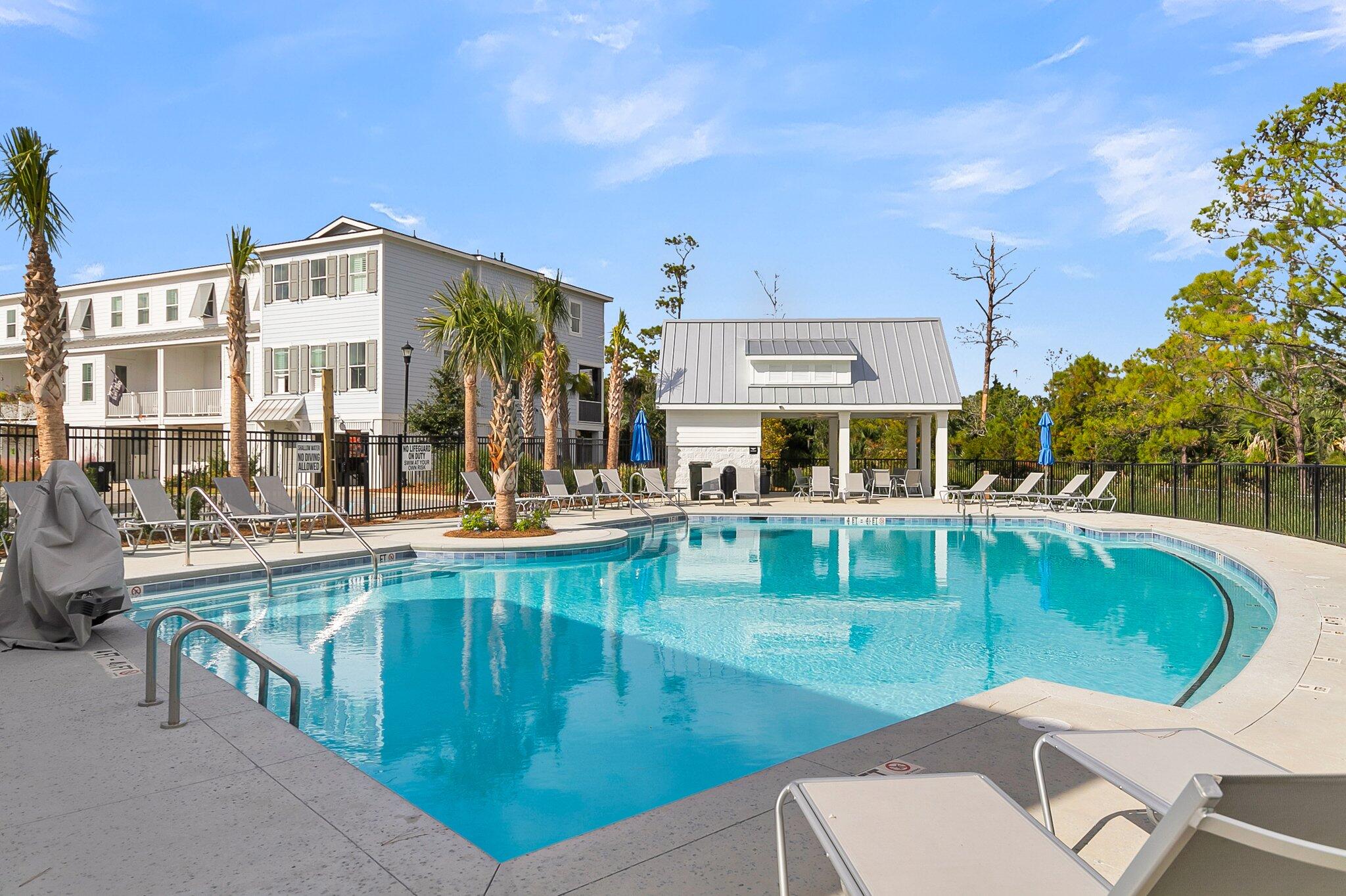 806 Kings Oak Court # 8