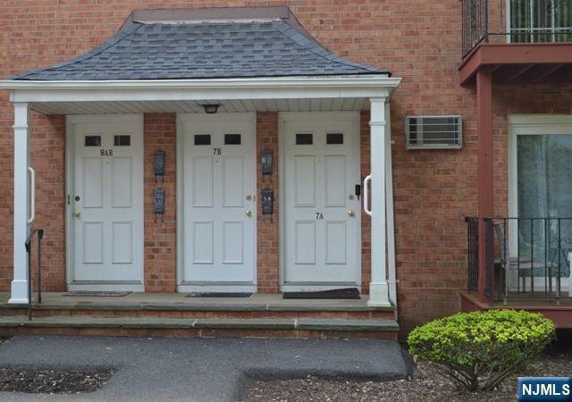 110 Midland Avenue 14B