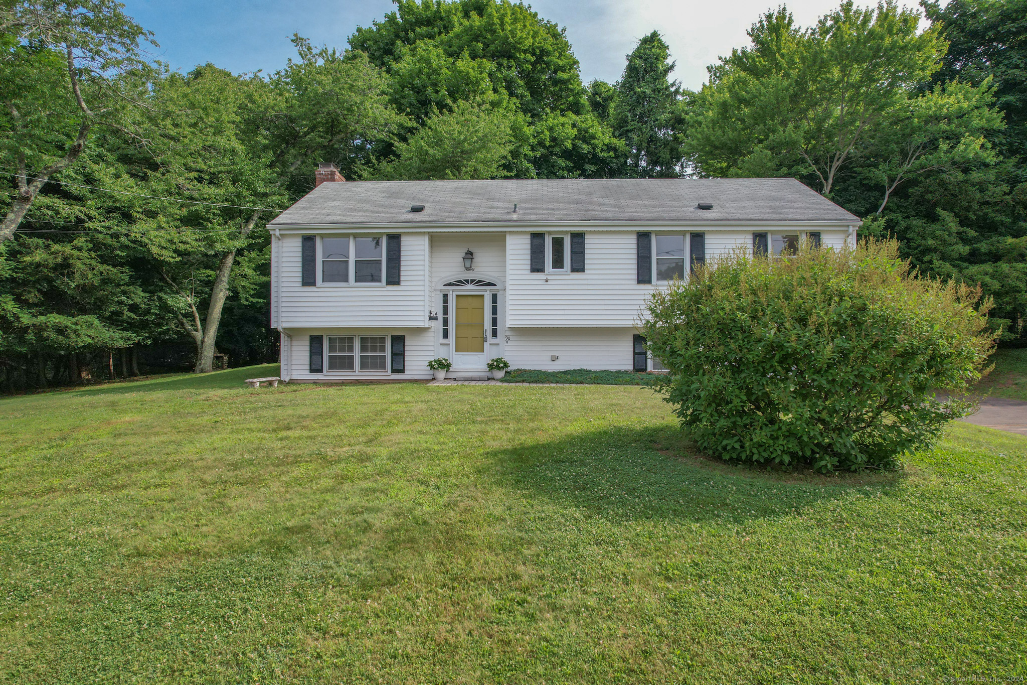 90 Skyline Drive