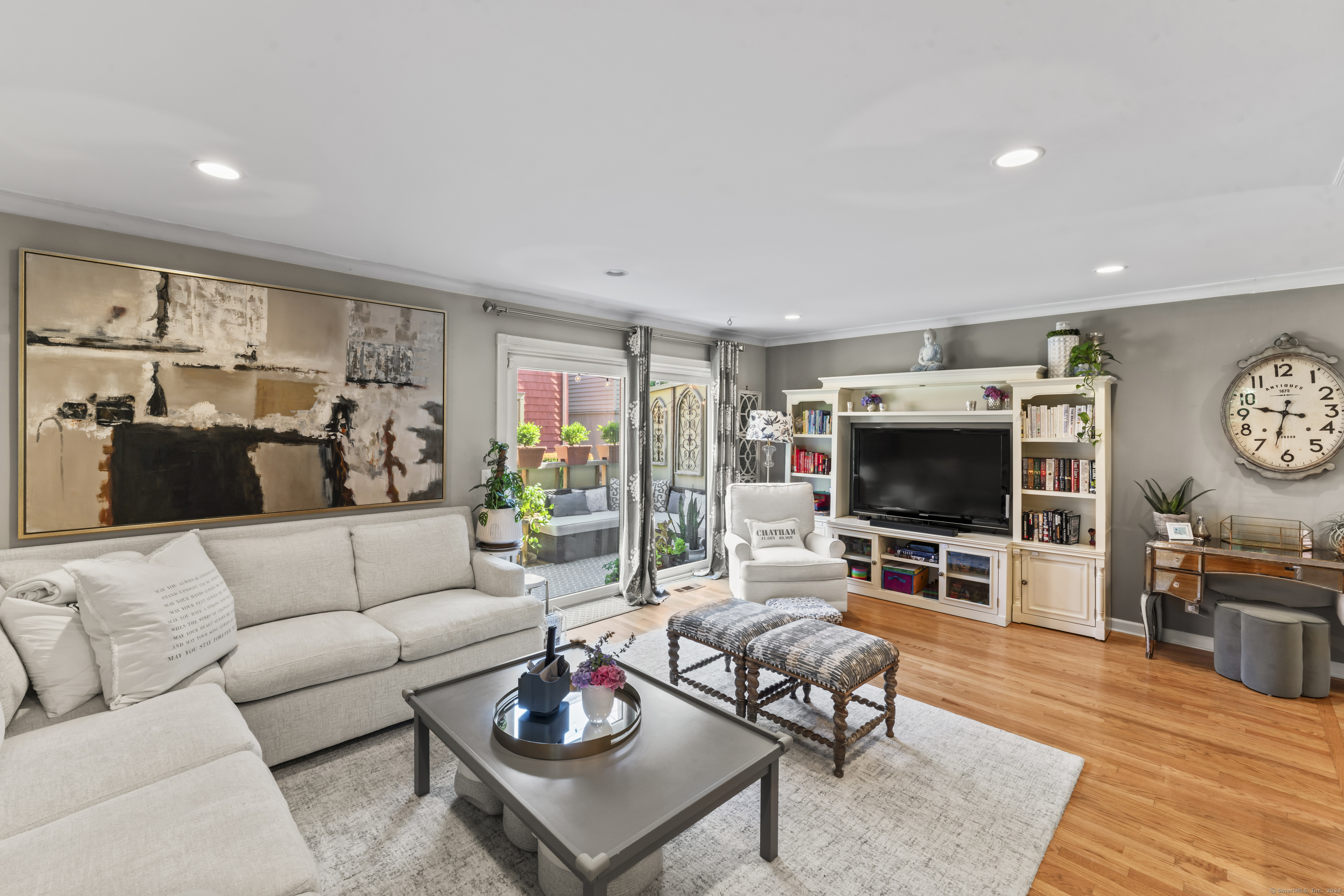 202 Soundview Avenue 14
