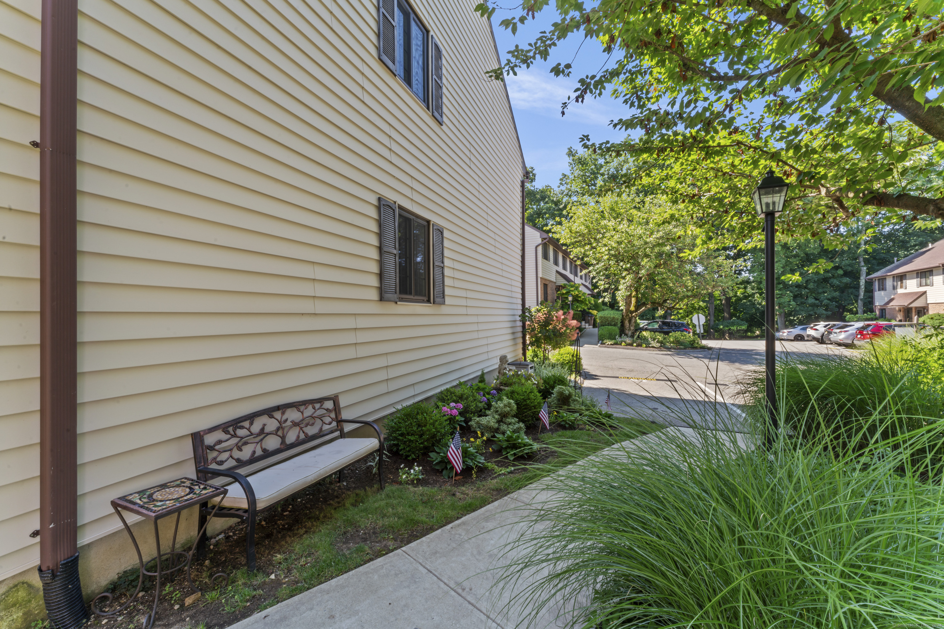 202 Soundview Avenue 14