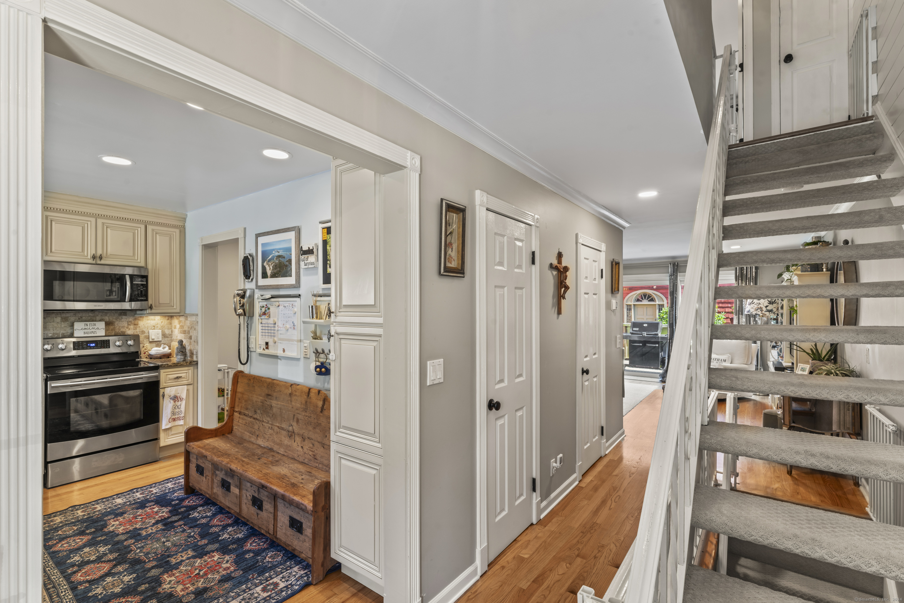 202 Soundview Avenue 14