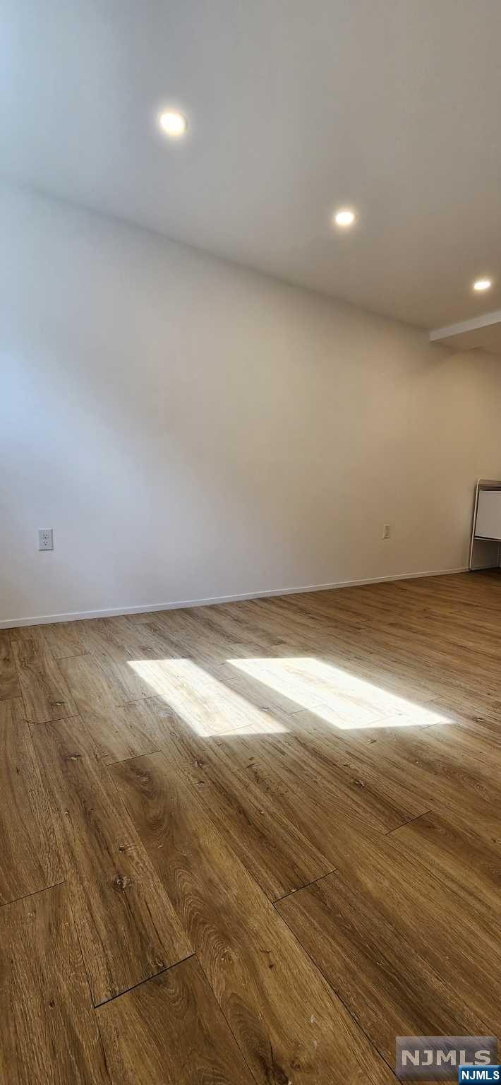 282 6th Street