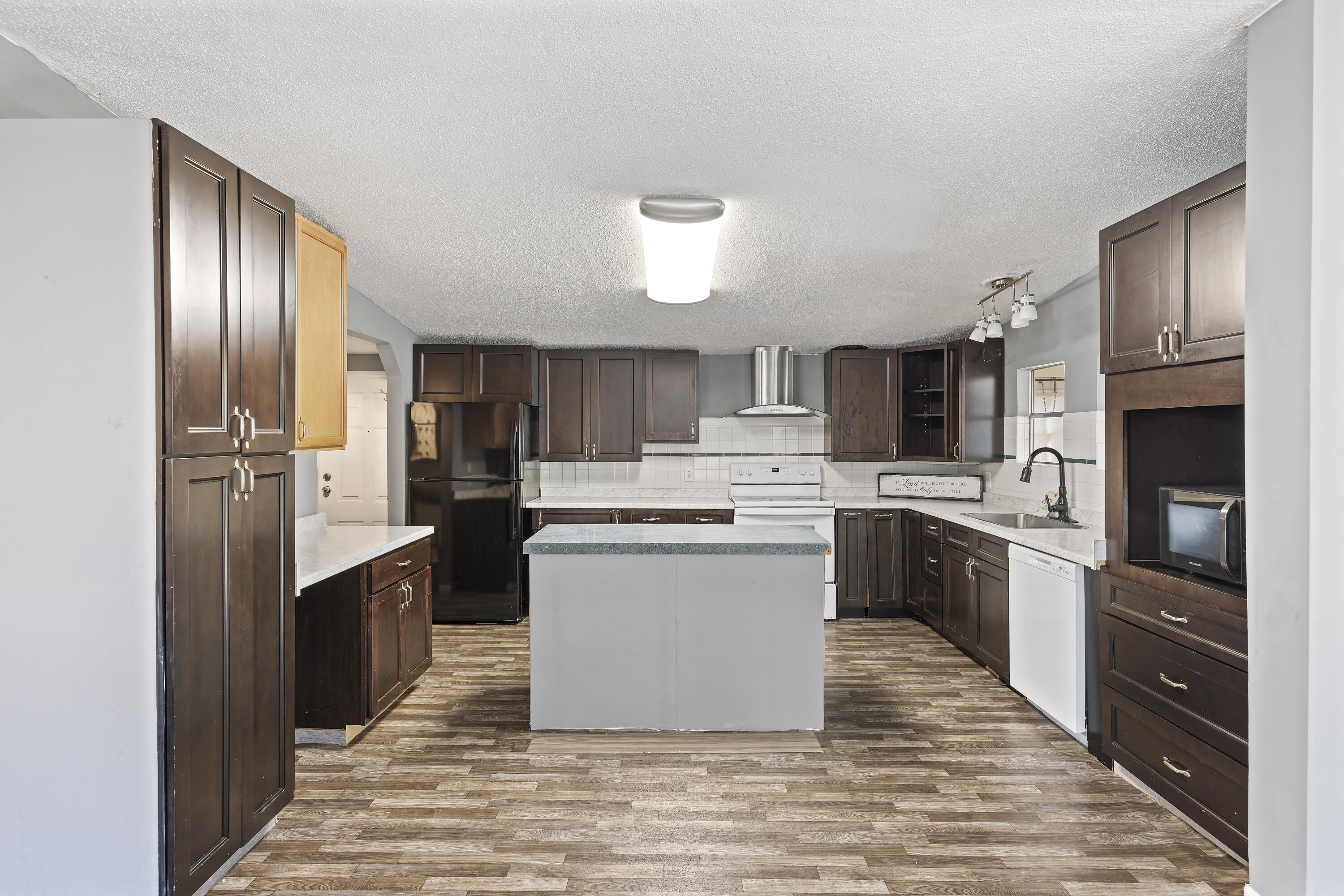 1157 Brantley Avenue