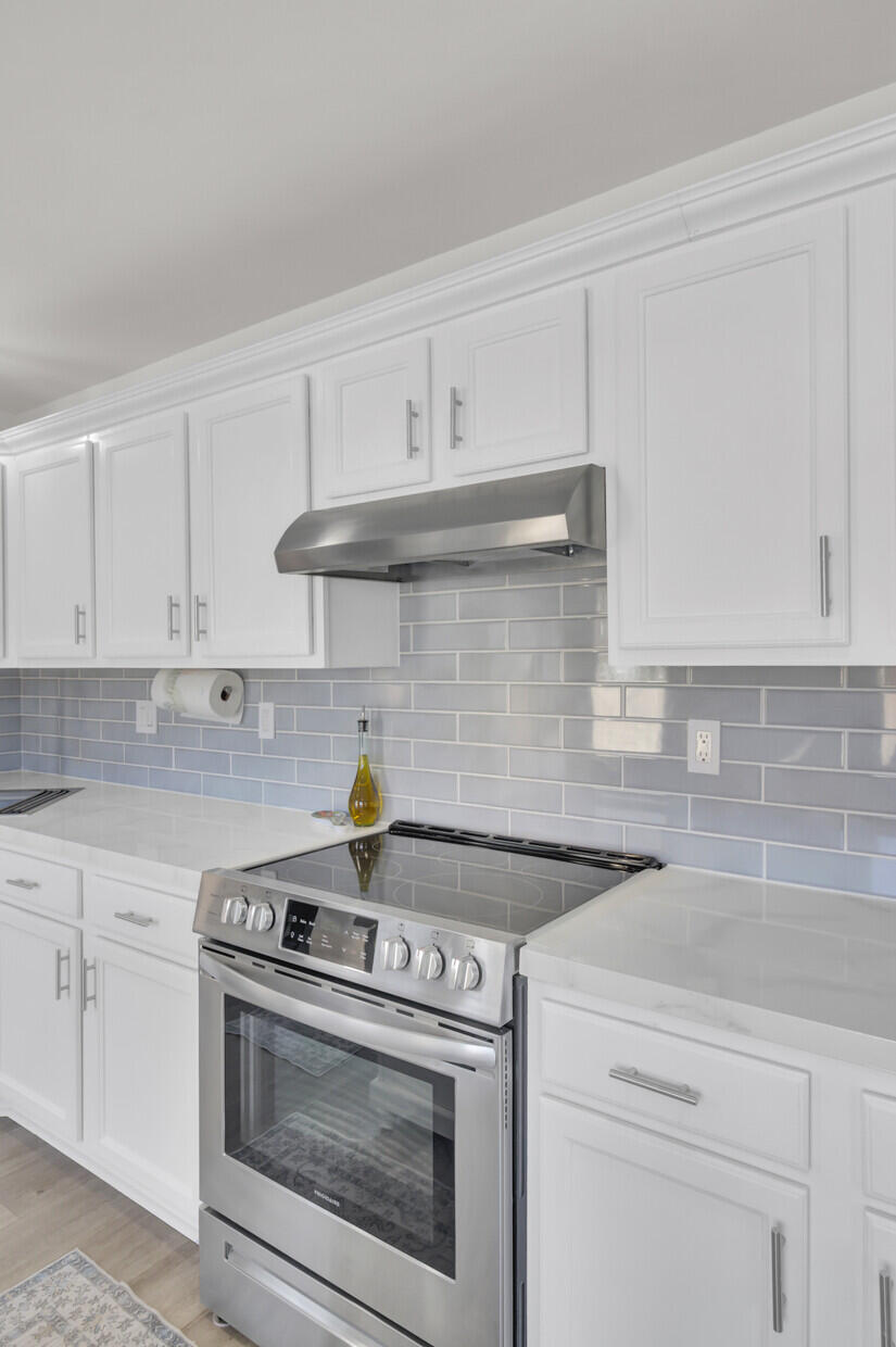 587 Tribeca Court