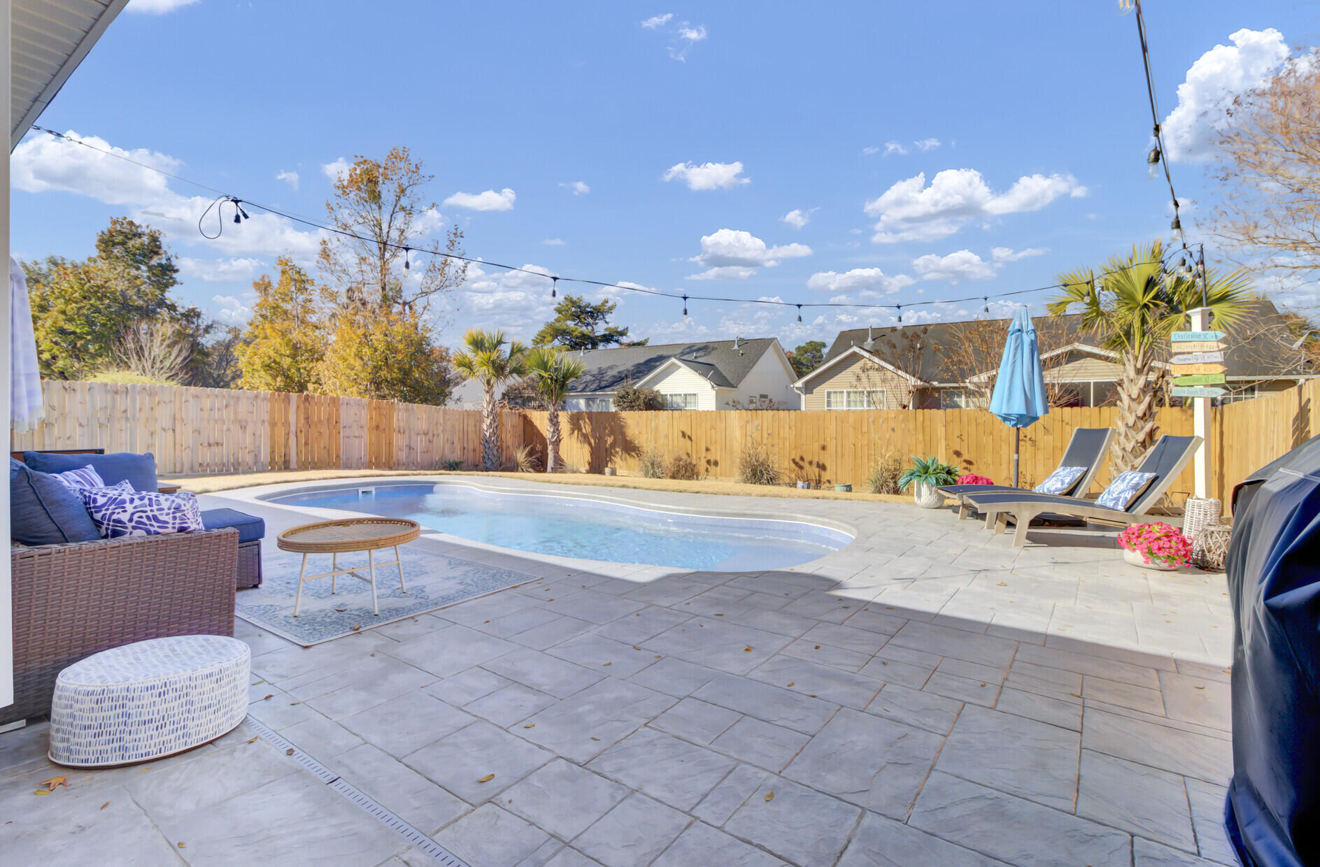 587 Tribeca Court