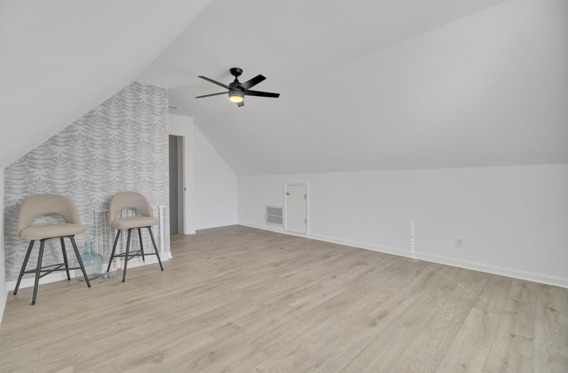 587 Tribeca Court