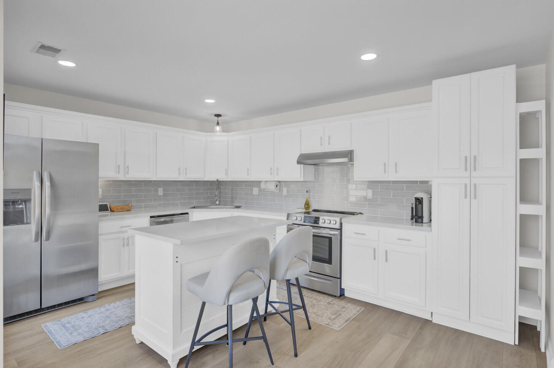 587 Tribeca Court
