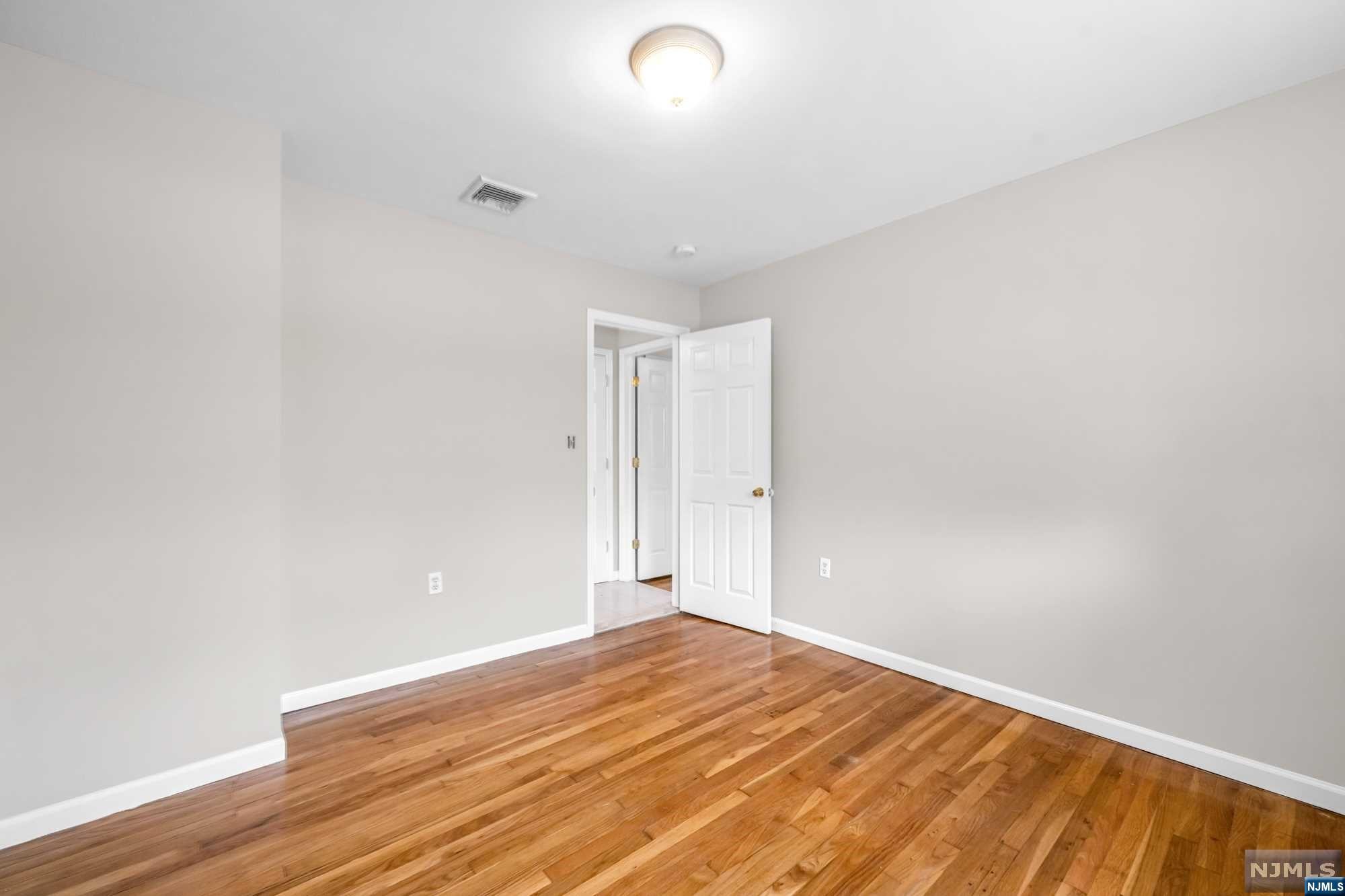 51 John Street 1
