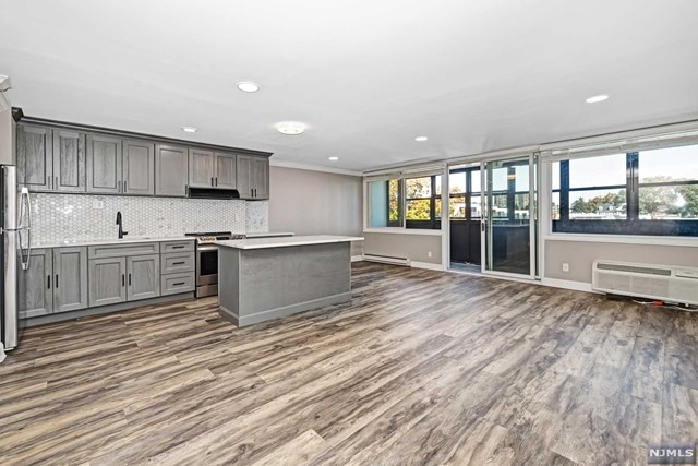 555 Gorge Road 6I
