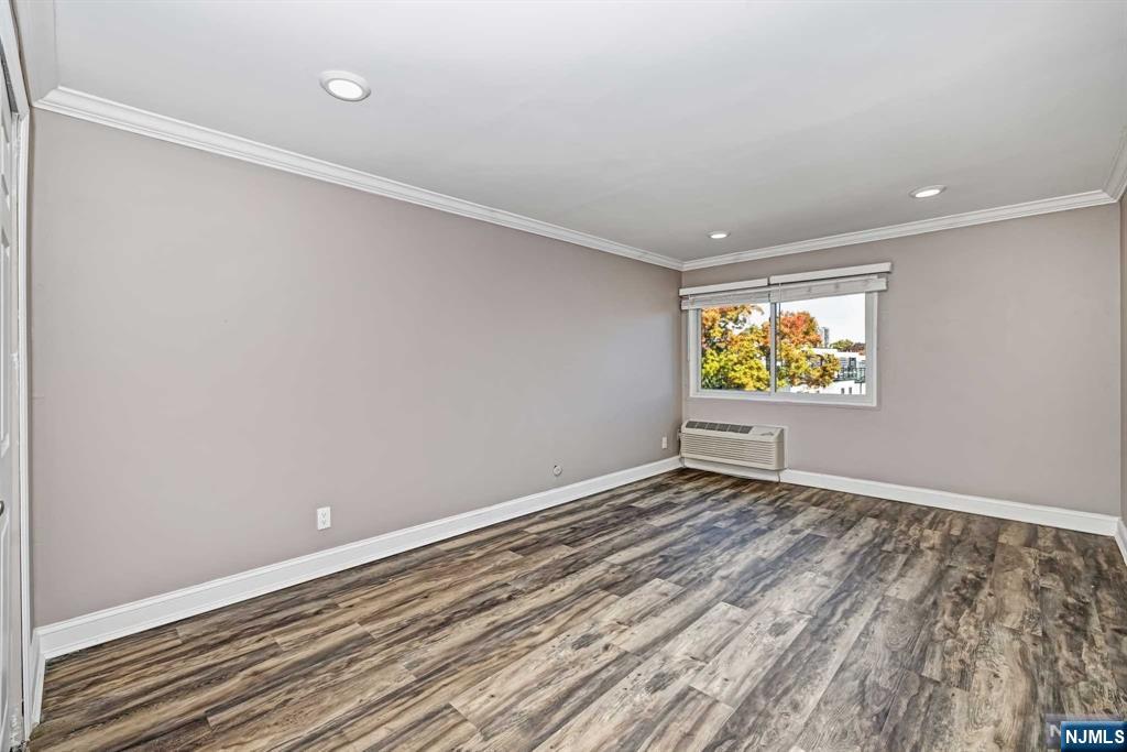 555 Gorge Road 6I