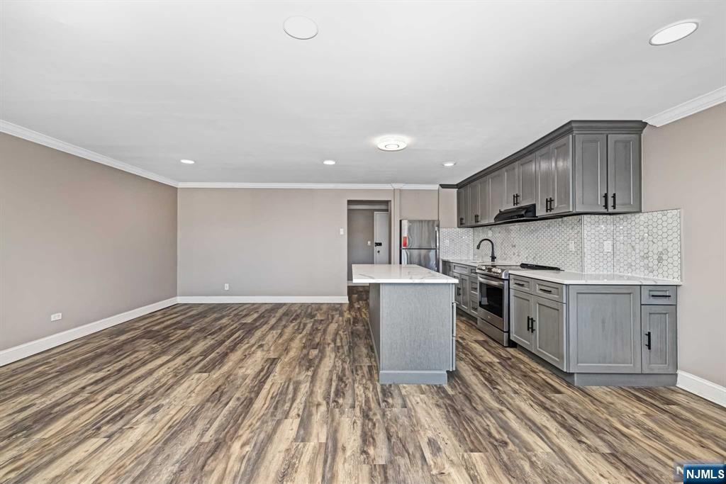 555 Gorge Road 6I