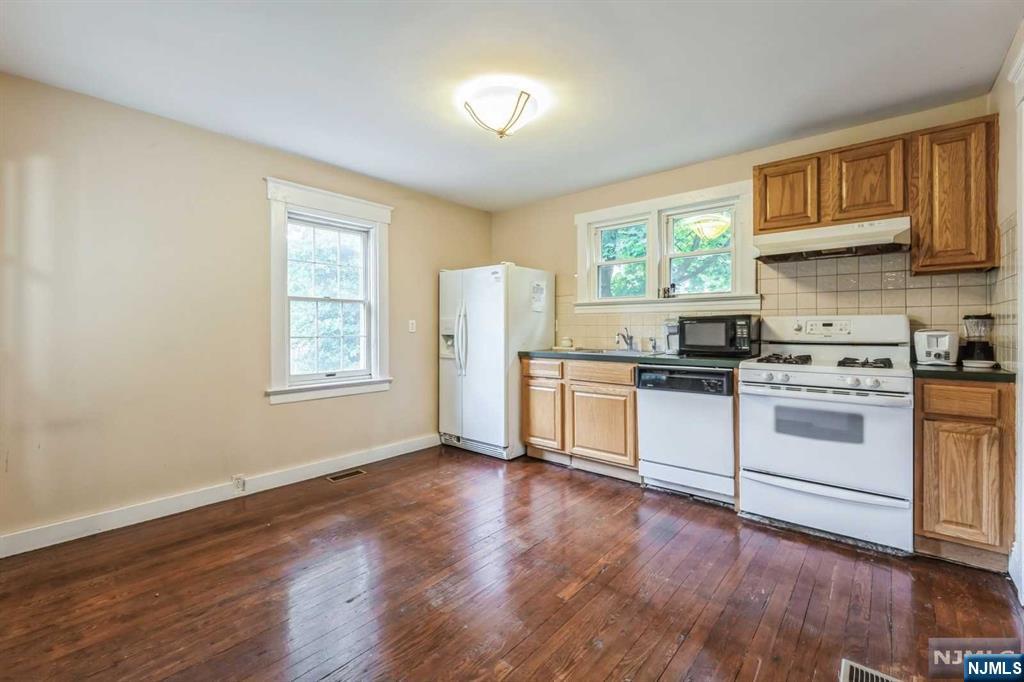 13 Mountainside Avenue