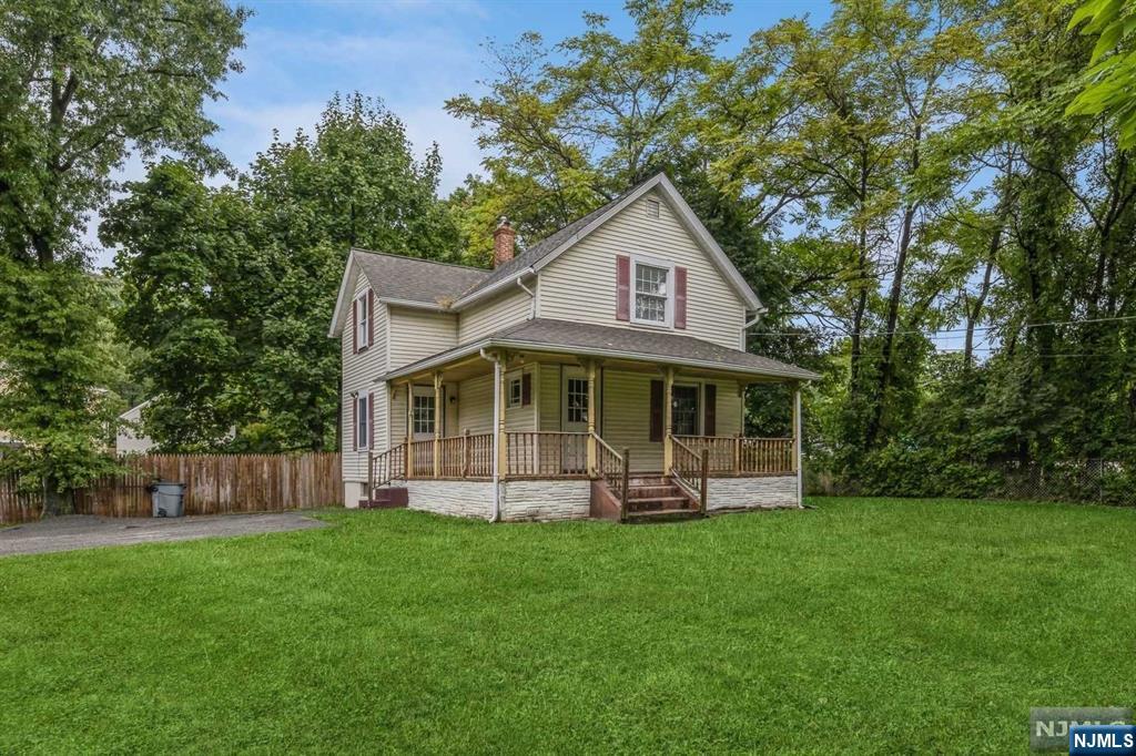 13 Mountainside Avenue