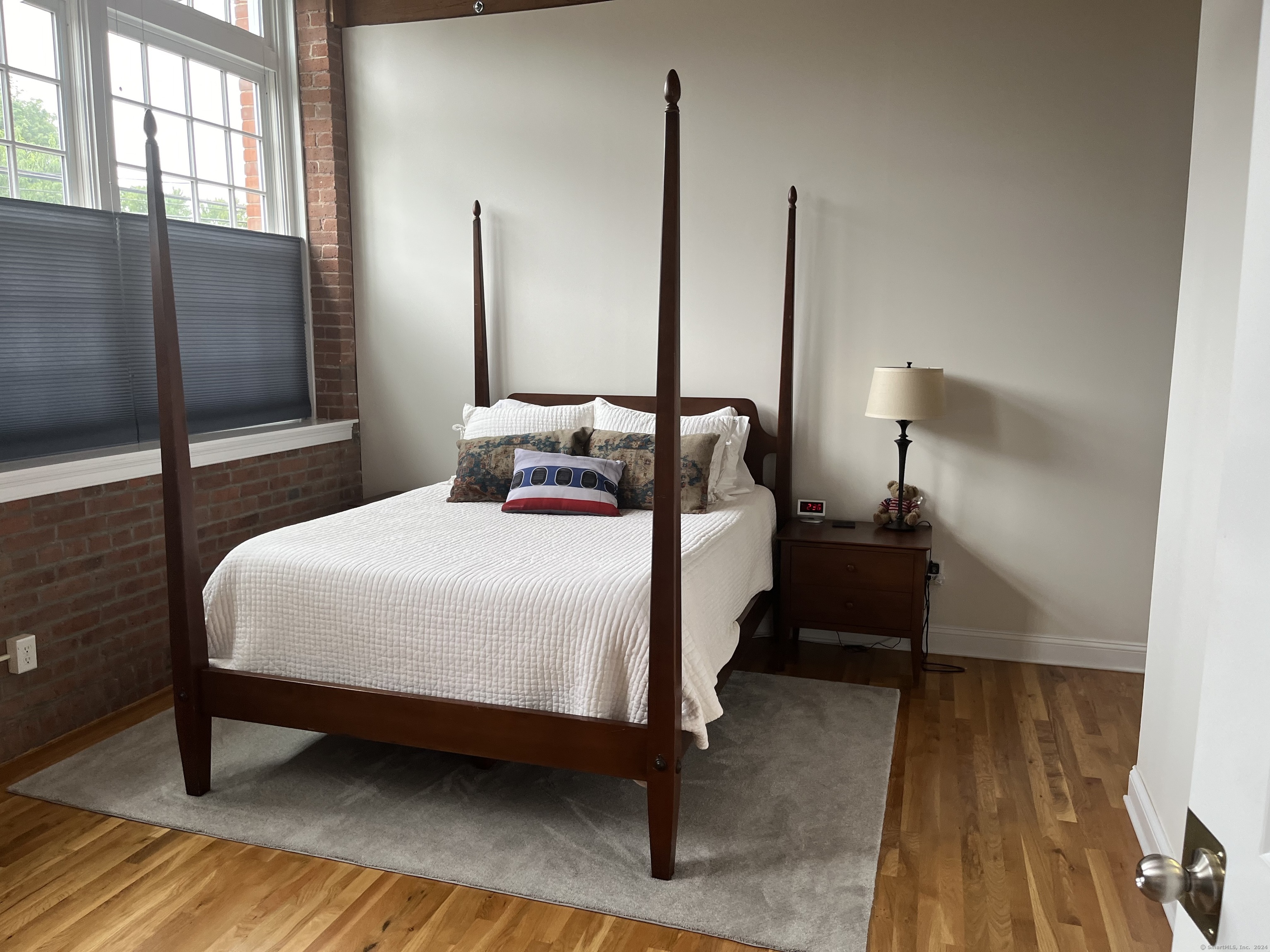 10 Main Street 204
