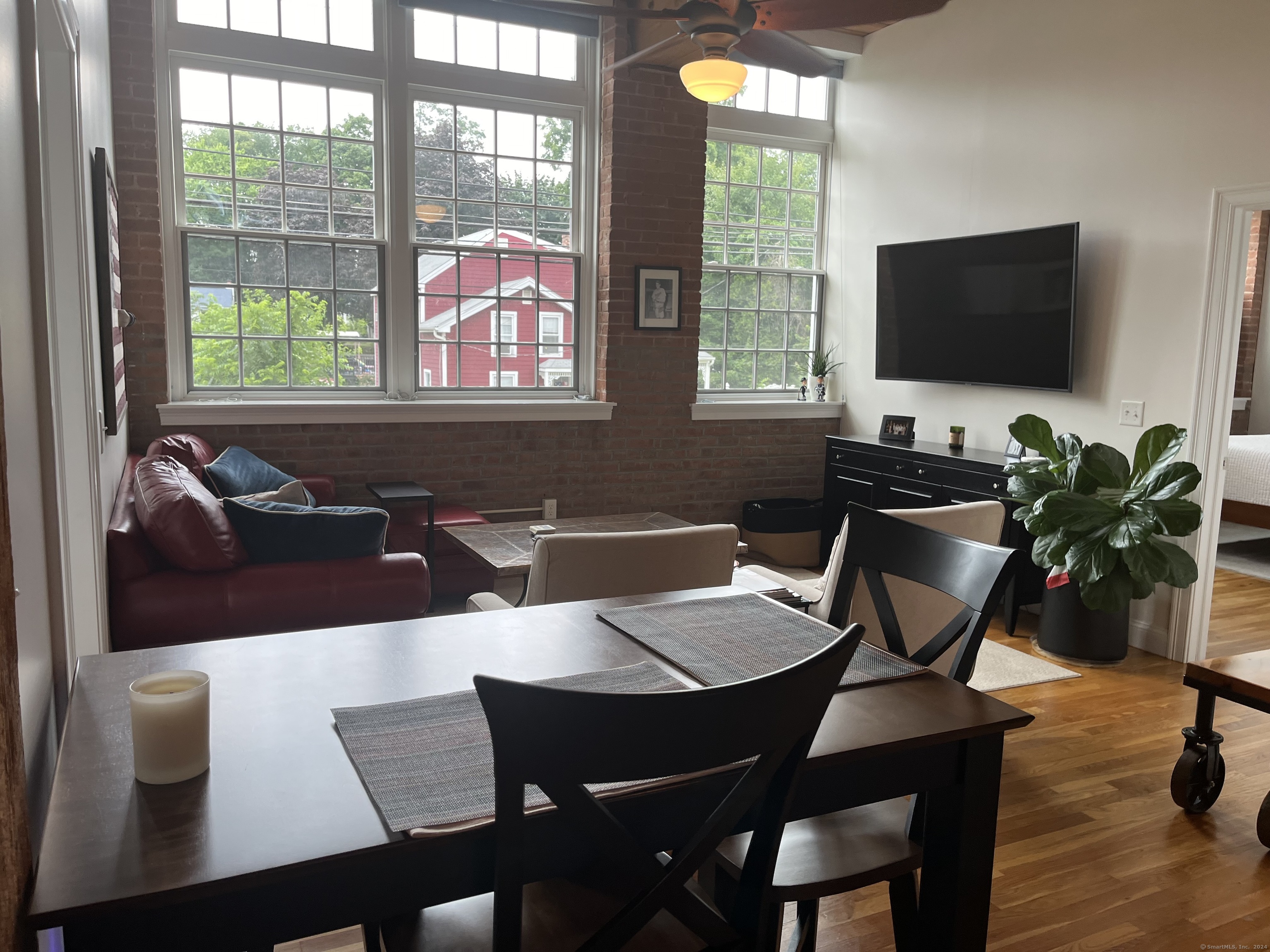 10 Main Street 204