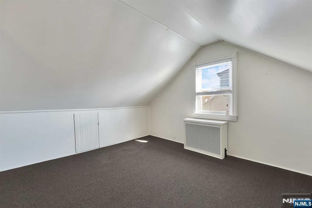 33 Hetherington Road