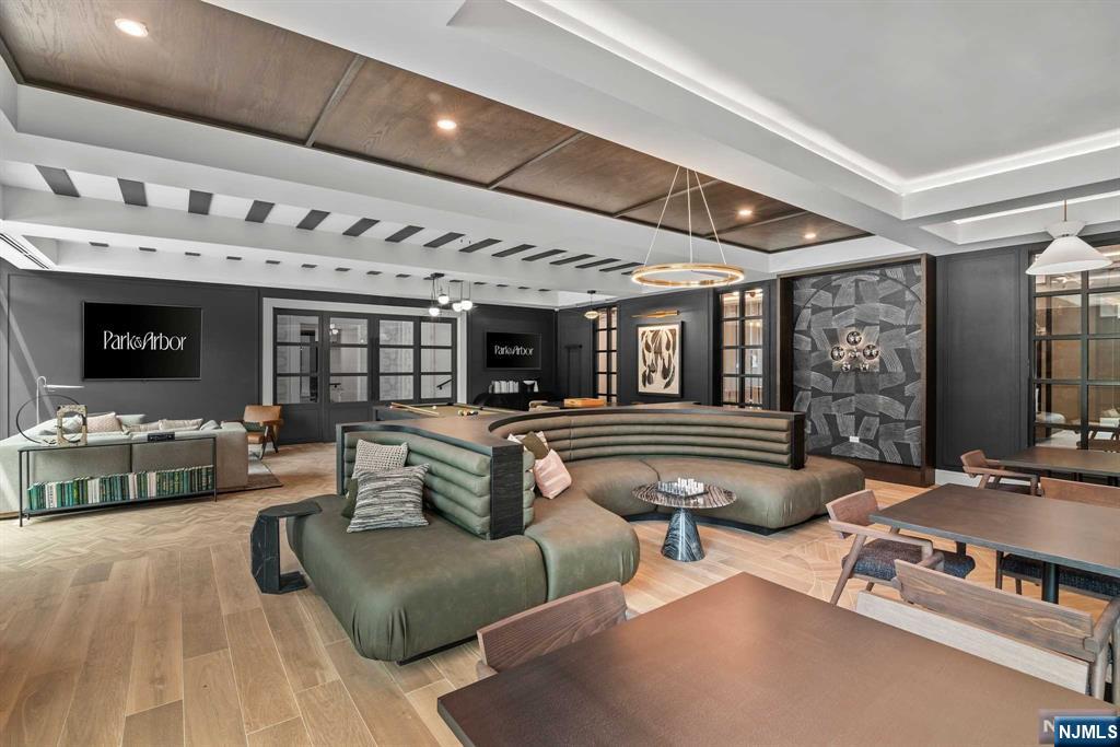 18 Park Avenue 1314