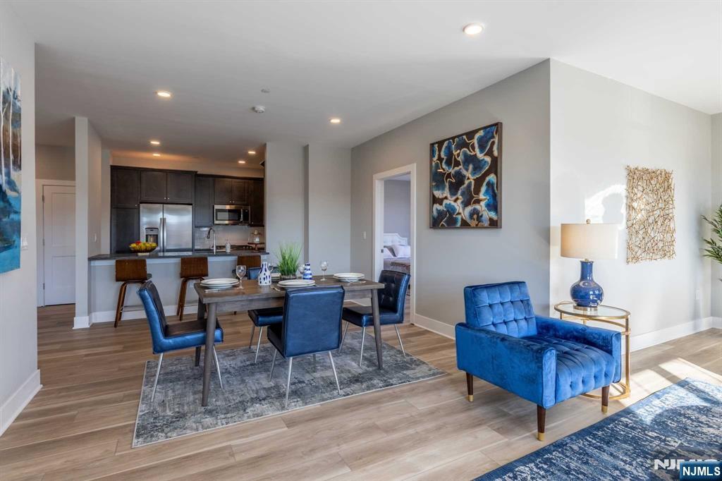 455 Livingston Street 206
