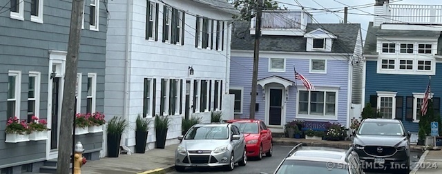 14 Trumbull Street