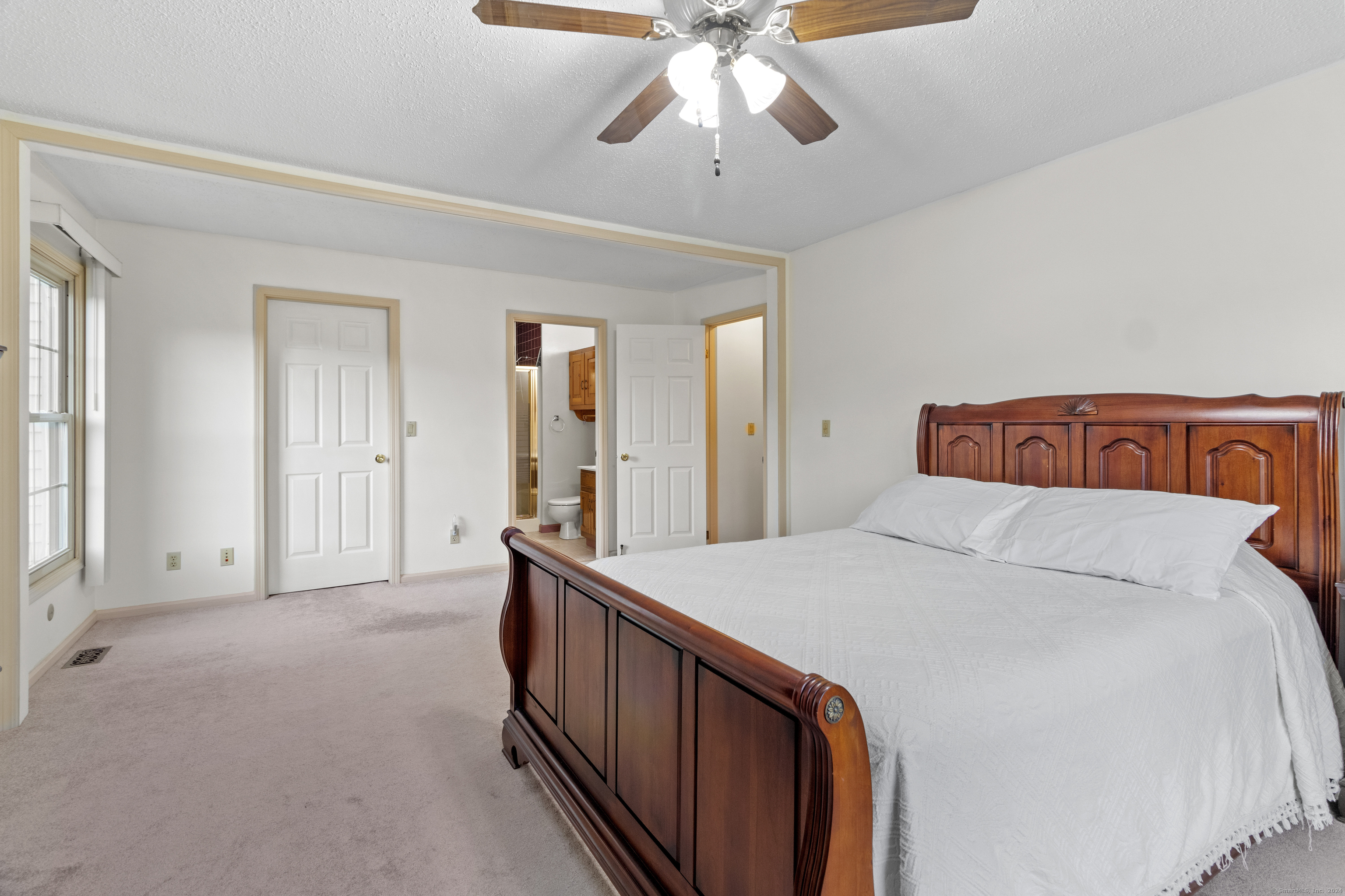 41 Broad View Drive