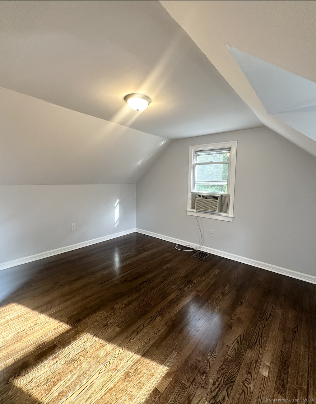 89 Vantage Road