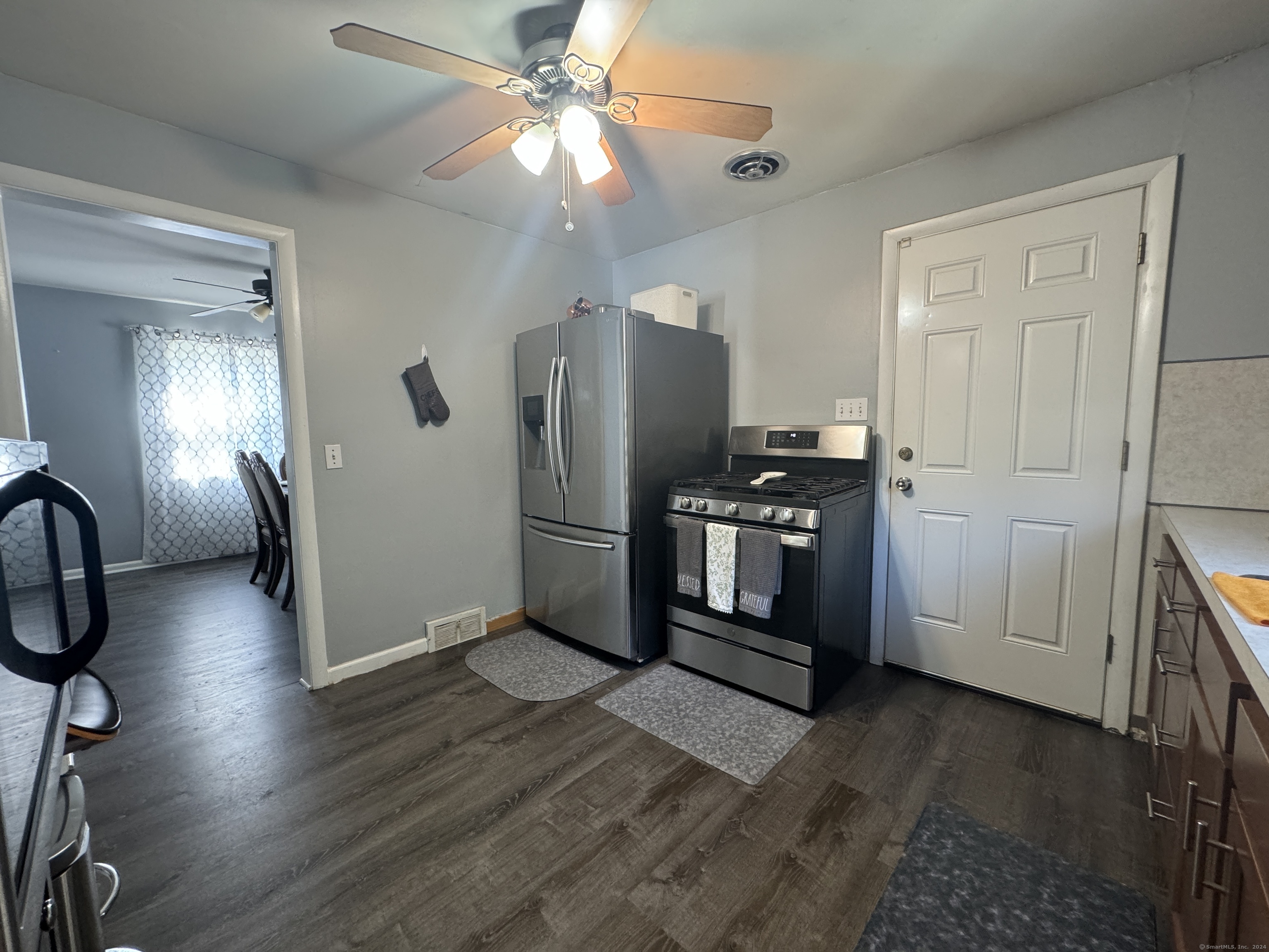 80 Overlook Avenue
