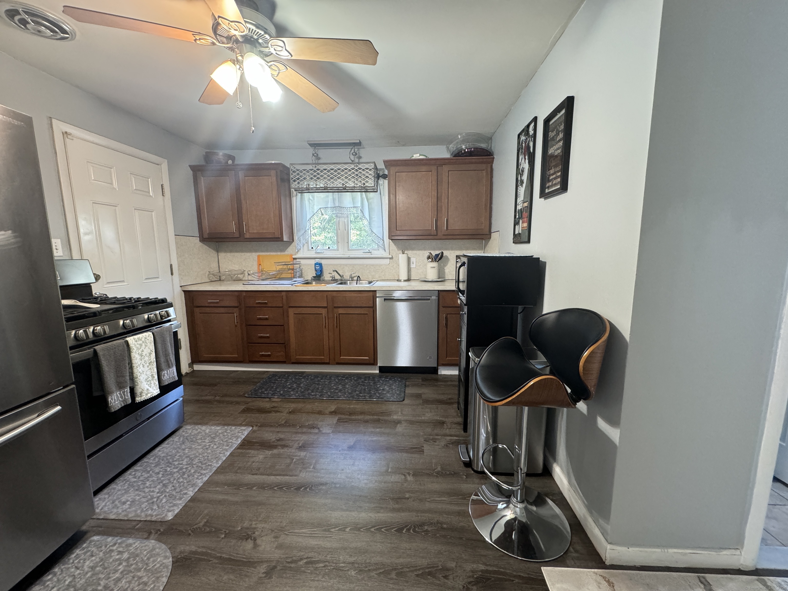 80 Overlook Avenue