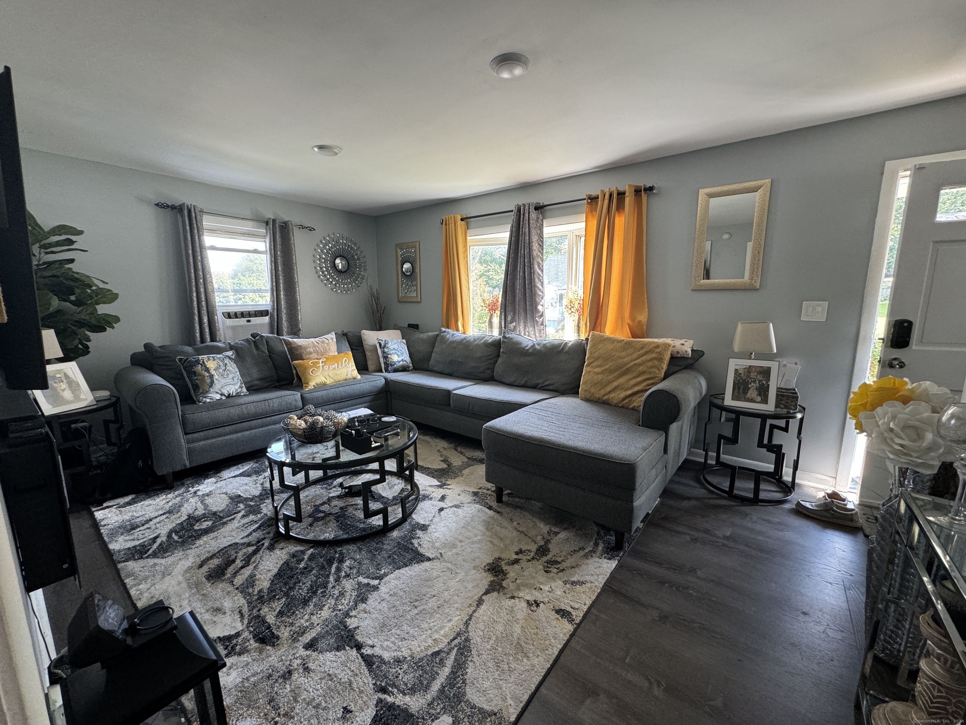80 Overlook Avenue