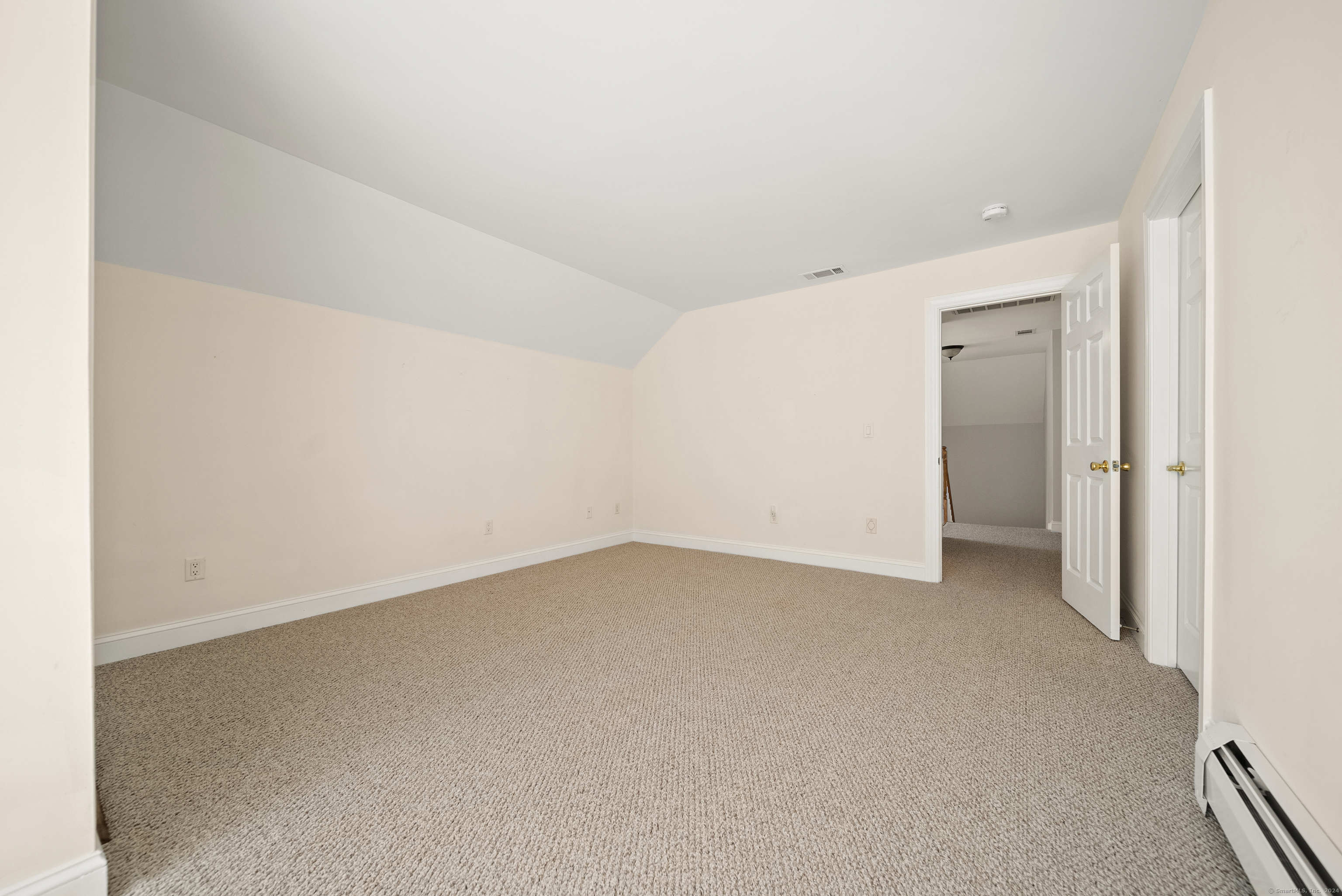37 Worthington Drive 37