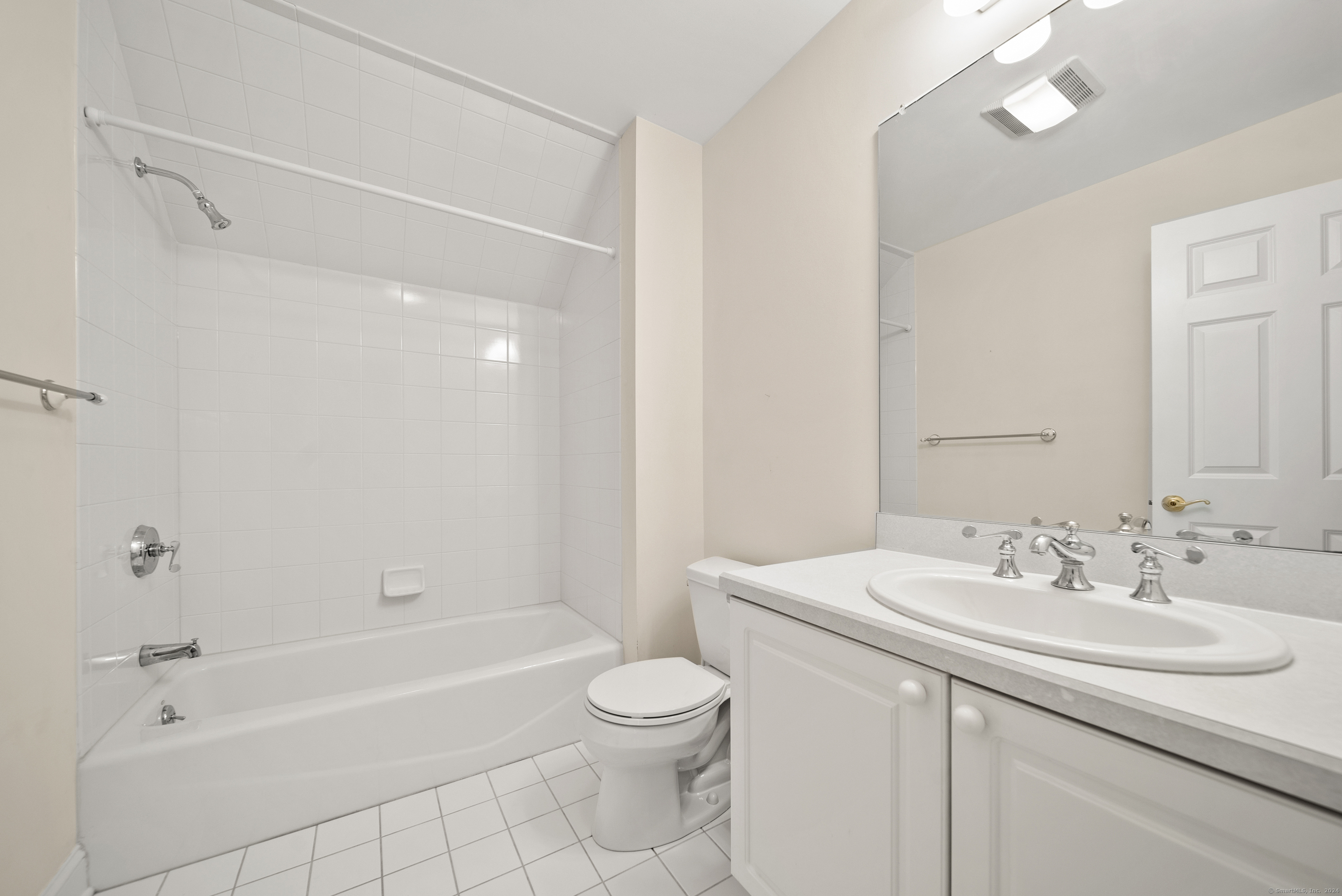 37 Worthington Drive 37