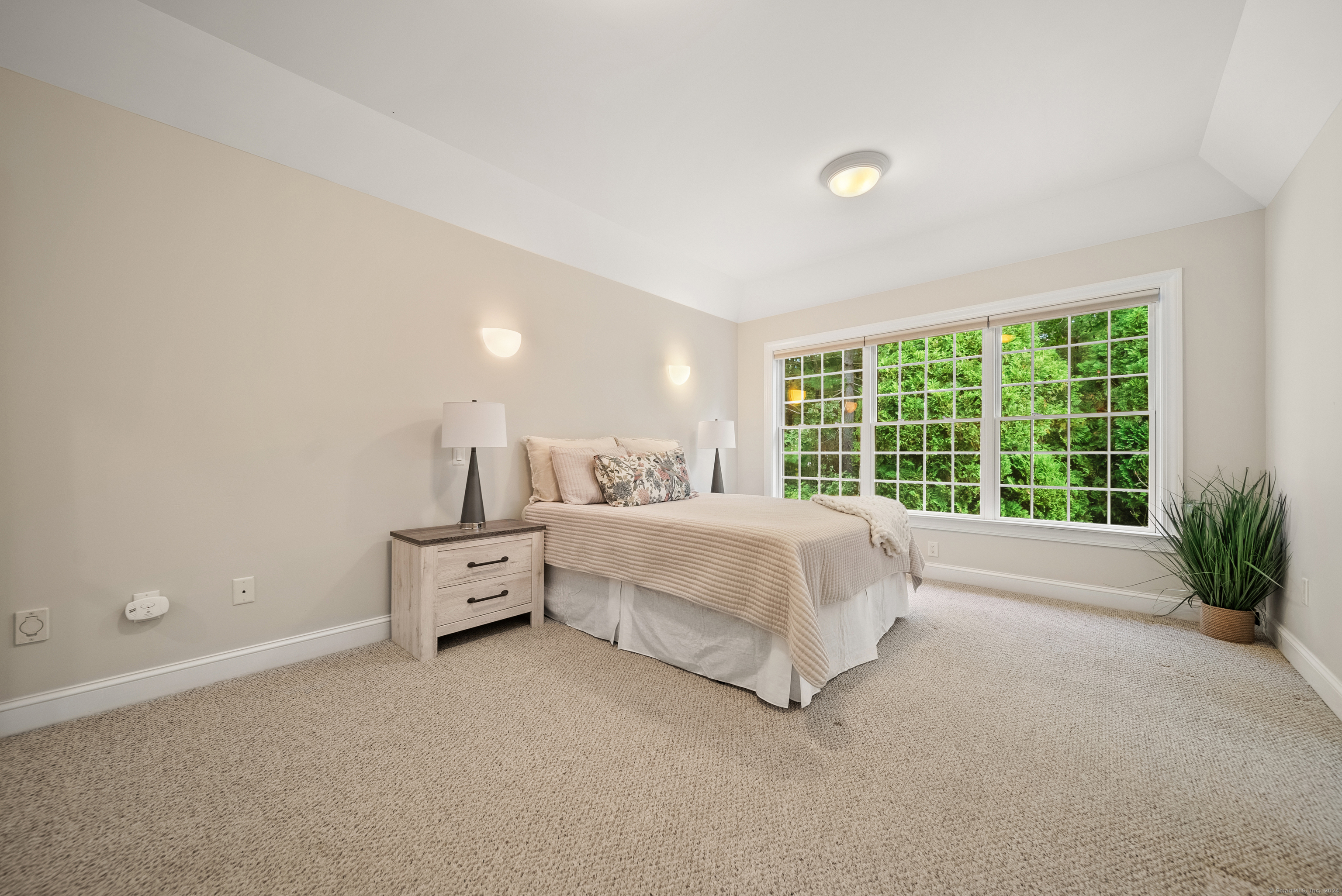 37 Worthington Drive 37