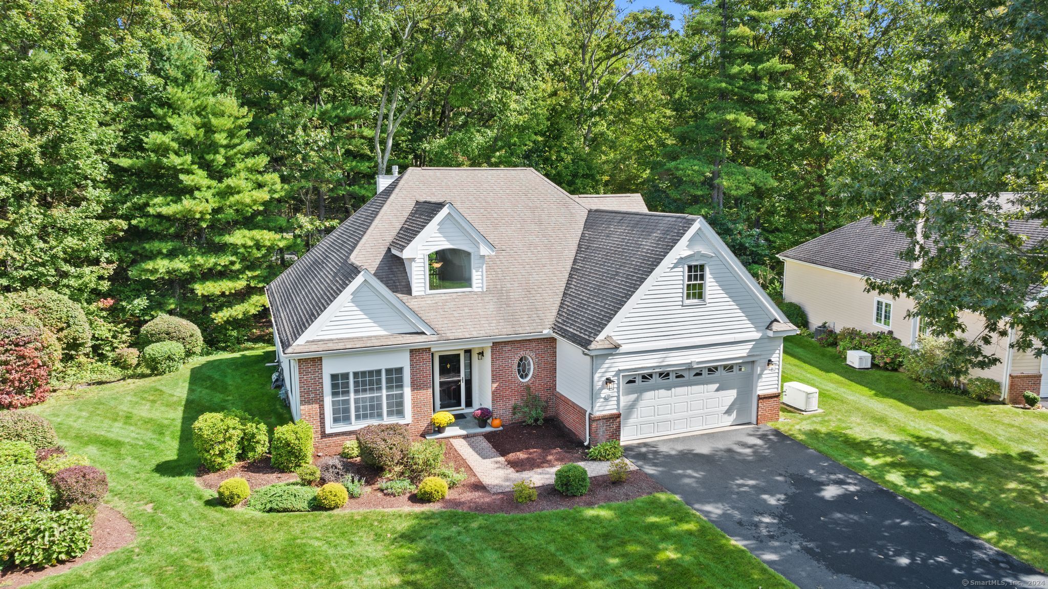 37 Worthington Drive 37