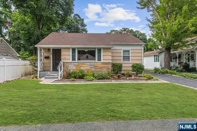 40 Silver Birch Avenue