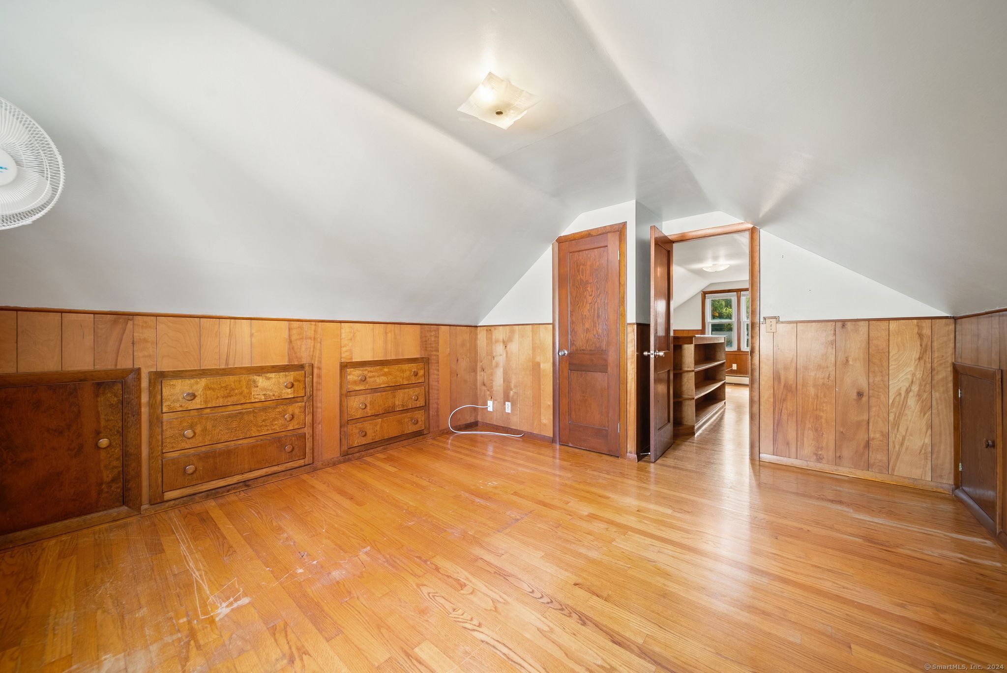113 Hawthorne Street
