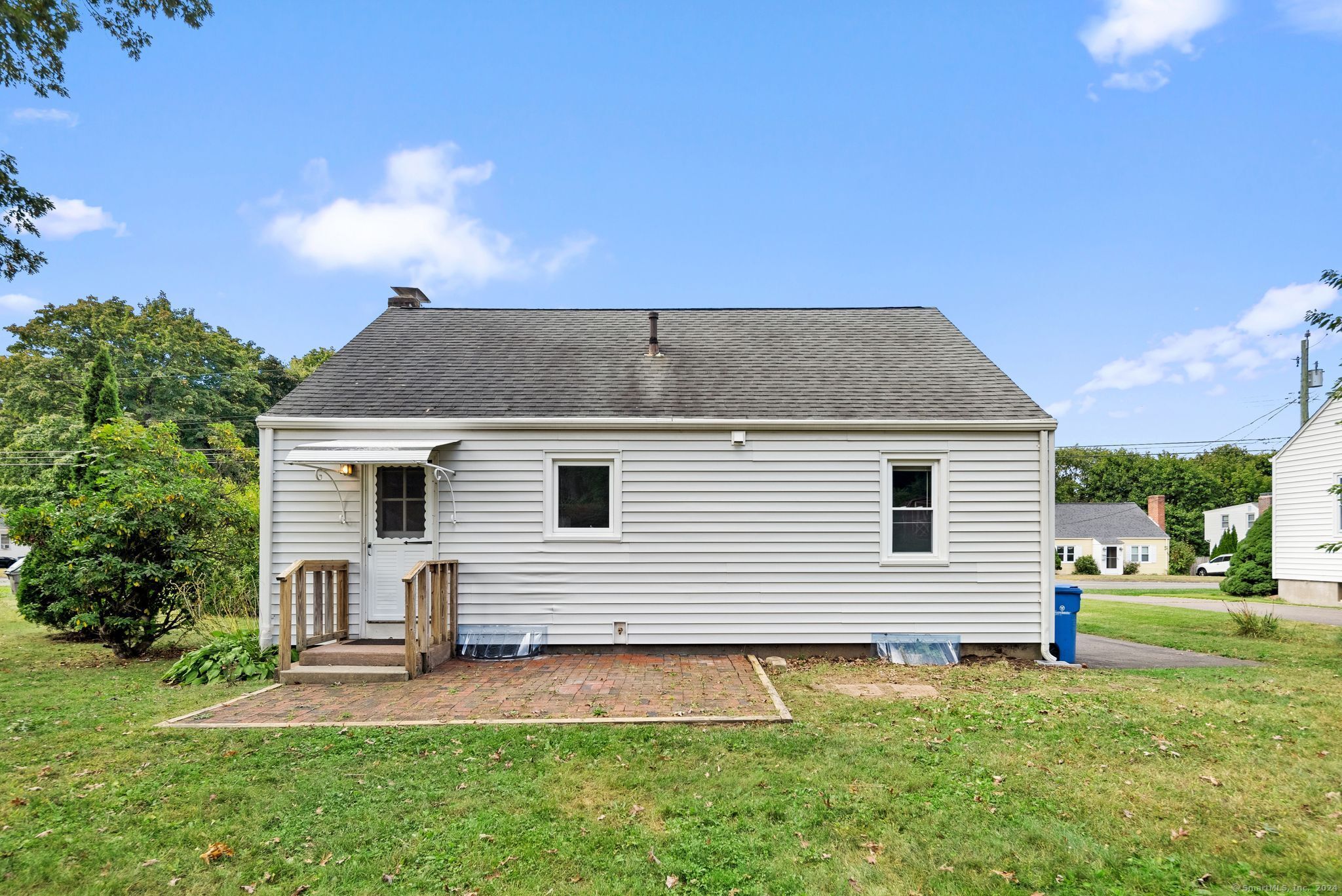 113 Hawthorne Street